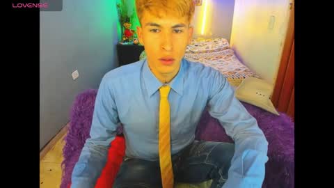 SANTI  AND JORDAN online show from March 8, 2:59 am