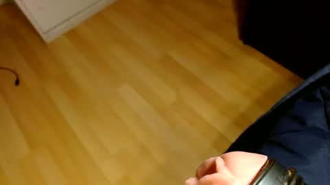 Chris online show from December 1, 2:20 pm