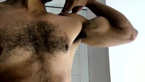 Zeus online show from October 31, 3:19 am