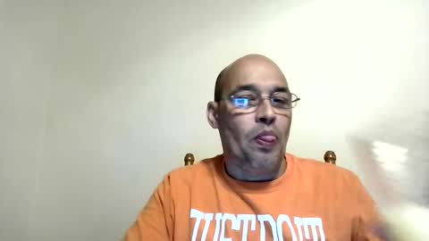 latinoinfla online show from February 21, 12:55 am