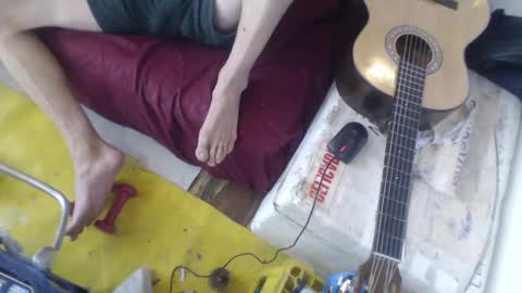 Snapshot of laye19 chatting on February 19, 6:54 pm Laye19 online show from February 19, 6:54 pm