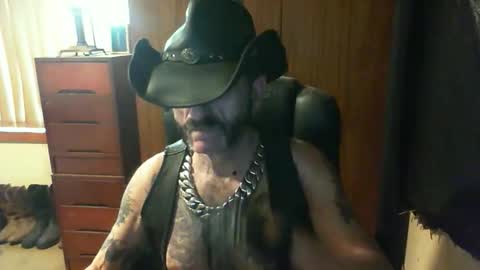 leathergreaser online show from November 2, 8:35 pm