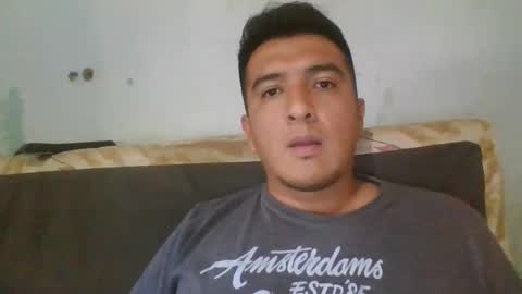 Snapshot of leche_dura122 chatting on January 18, 9:34 pm leche_dura122 online show from January 18, 9:34 pm