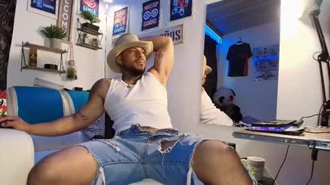 leenar_key online show from October 18, 3:06 pm