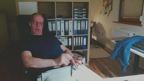 Dave online show from February 21, 11:39 pm