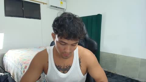 Snapshot of lei_77 chatting on September 23, 5:29 am  Lei  online show from September 23, 5:29 am