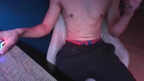 Snapshot of lemurrrrbig chatting on October 10, 9:39 pm lemurrrrbig online show from October 10, 9:39 pm