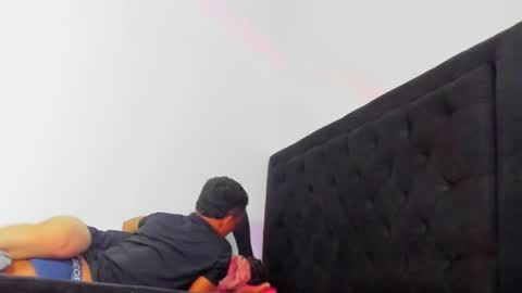 leo183877 online show from February 24, 5:30 am