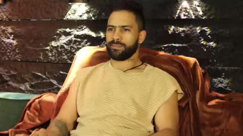 Snapshot of leo_diaz01 chatting on October 11, 1:42 am Leo  Diaz online show from October 11, 1:42 am