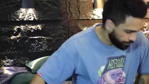 Snapshot of leo_diaz01 chatting on September 16, 2:12 am Leo  Diaz online show from September 16, 2:12 am