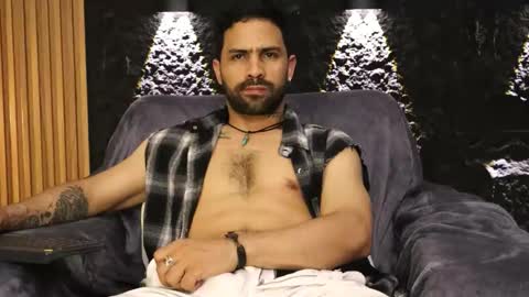 Leo  Diaz online show from February 26, 5:20 am