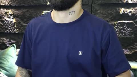 Snapshot of leo_diaz01 chatting on September 18, 7:10 am Leo  Diaz online show from September 18, 7:10 am