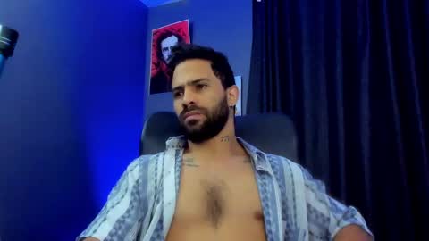 Snapshot of leo_diaz01 chatting on February 6, 3:06 am Leo  Diaz online show from February 6, 3:06 am