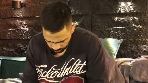 Leo  Diaz online show from November 28, 2:37 am