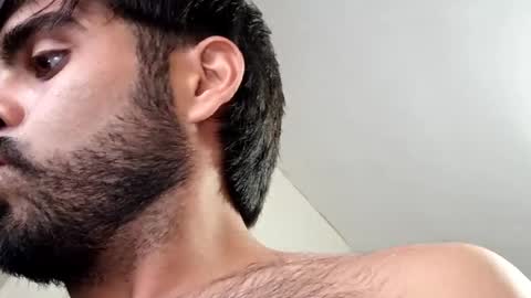 leon3lkingggggg online show from June 21, 5:02 am