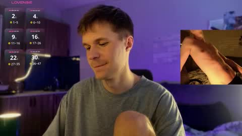 Leon online show from March 19, 1:42 am