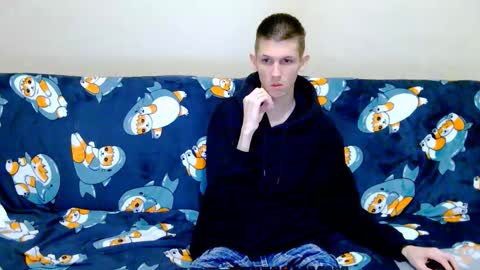 lester_broo online show from October 18, 12:26 am