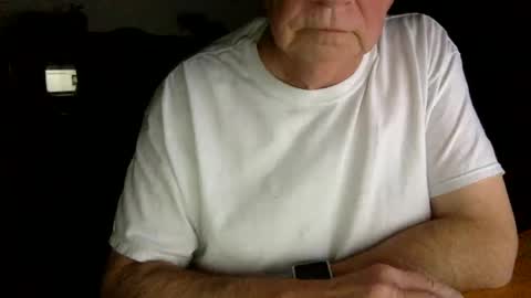 Snapshot of letscum2gether0 chatting on December 30, 3:36 am letscum2gether0 online show from December 30, 3:36 am