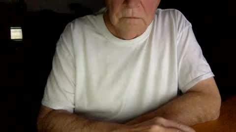 Snapshot of letscum2gether0 chatting on January 15, 3:22 am letscum2gether0 online show from January 15, 3:22 am