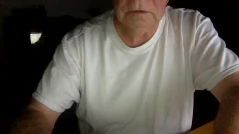 Snapshot of letscum2gether0 chatting on December 11, 3:15 am letscum2gether0 online show from December 11, 3:15 am