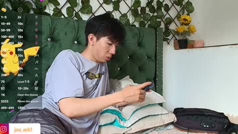 Snapshot of levi_ackermann1 chatting on December 4, 5:22 pm Levi  online show from December 4, 5:22 pm
