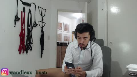 Snapshot of lexxandbuster chatting on December 4, 11:57 pm LEXX  BUSTER online show from December 4, 11:57 pm