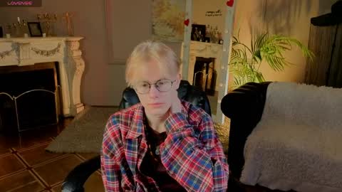 LIAM online show from April 9, 5:38 am