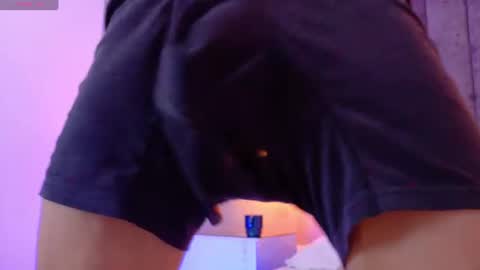 Liam Mercury  online show from July 23, 8:39 pm
