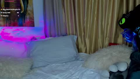 liam online show from November 18, 2:48 am