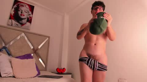 Call me Lian online show from March 24, 2:44 pm