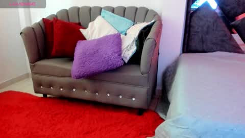 Call me Lian online show from January 16, 12:08 pm