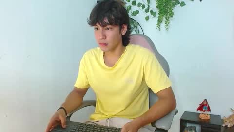 liamxul online show from January 6, 6:01 pm