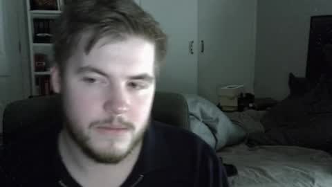 Liam Fox online show from February 13, 2:51 am