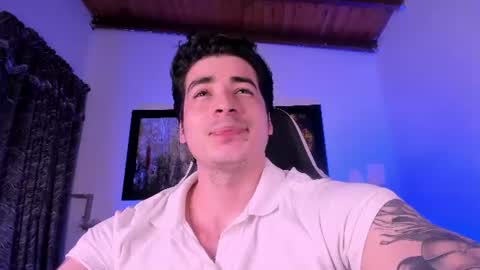 liamwyatt_ online show from July 4, 6:05 am