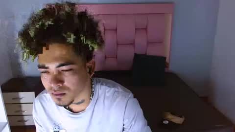 Lihan online show from December 17, 6:36 pm