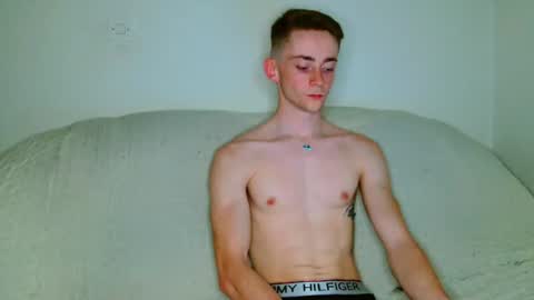 lilbearxxxx online show from June 18, 12:23 am