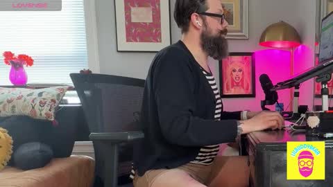 LilBuddyBear online show from January 14, 5:39 pm