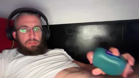 liliths_duck online show from May 7, 2:11 am