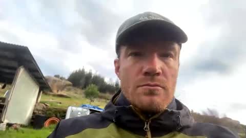 linguistixx333 online show from March 3, 8:23 am