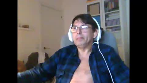 liongr69 online show from February 22, 11:28 pm