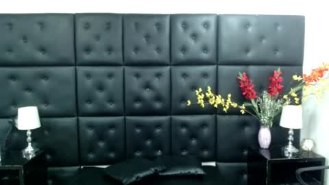 littletommy01 online show from February 14, 8:31 am