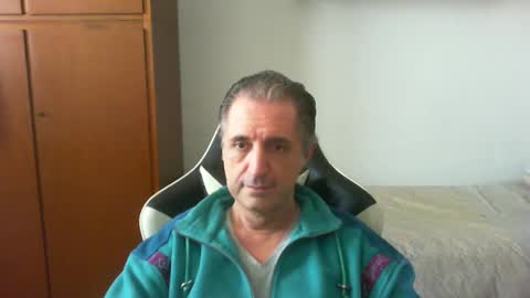 liuk53 online show from April 26, 12:13 pm