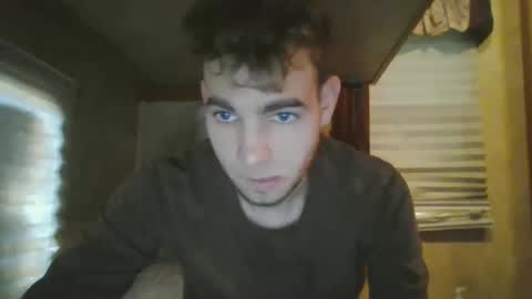 Snapshot of livetyy chatting on October 21, 3:37 pm livetyy online show from October 21, 3:37 pm