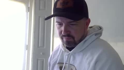 lj345689 online show from March 2, 6:04 pm