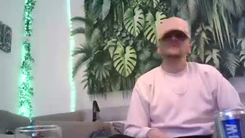 Snapshot of lll4lexlll chatting on September 25, 2:32 am lll4lexlll online show from September 25, 2:32 am