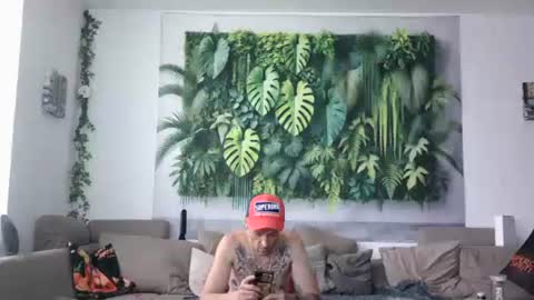 Snapshot of lll4lexlll chatting on September 21, 3:12 pm lll4lexlll online show from September 21, 3:12 pm