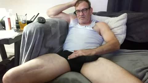 LongDick Daddy online show from June 22, 1:22 am