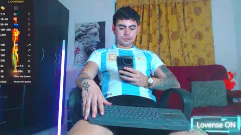 lobito_xxxl online show from September 25, 11:46 pm