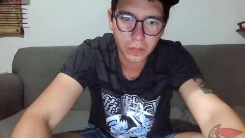 Lobo online show from November 2, 5:23 am