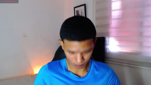 Snapshot of logan_military chatting on October 17, 7:18 pm logan online show from October 17, 7:18 pm